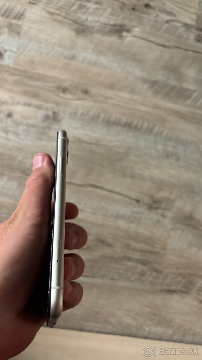 Iphone 11 - 4