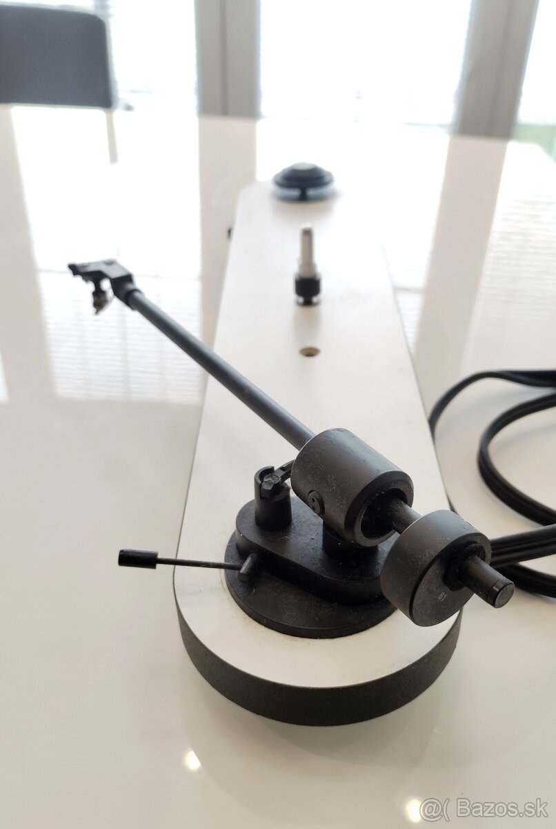 Predam Pro-Ject ramieko a pohon - 4