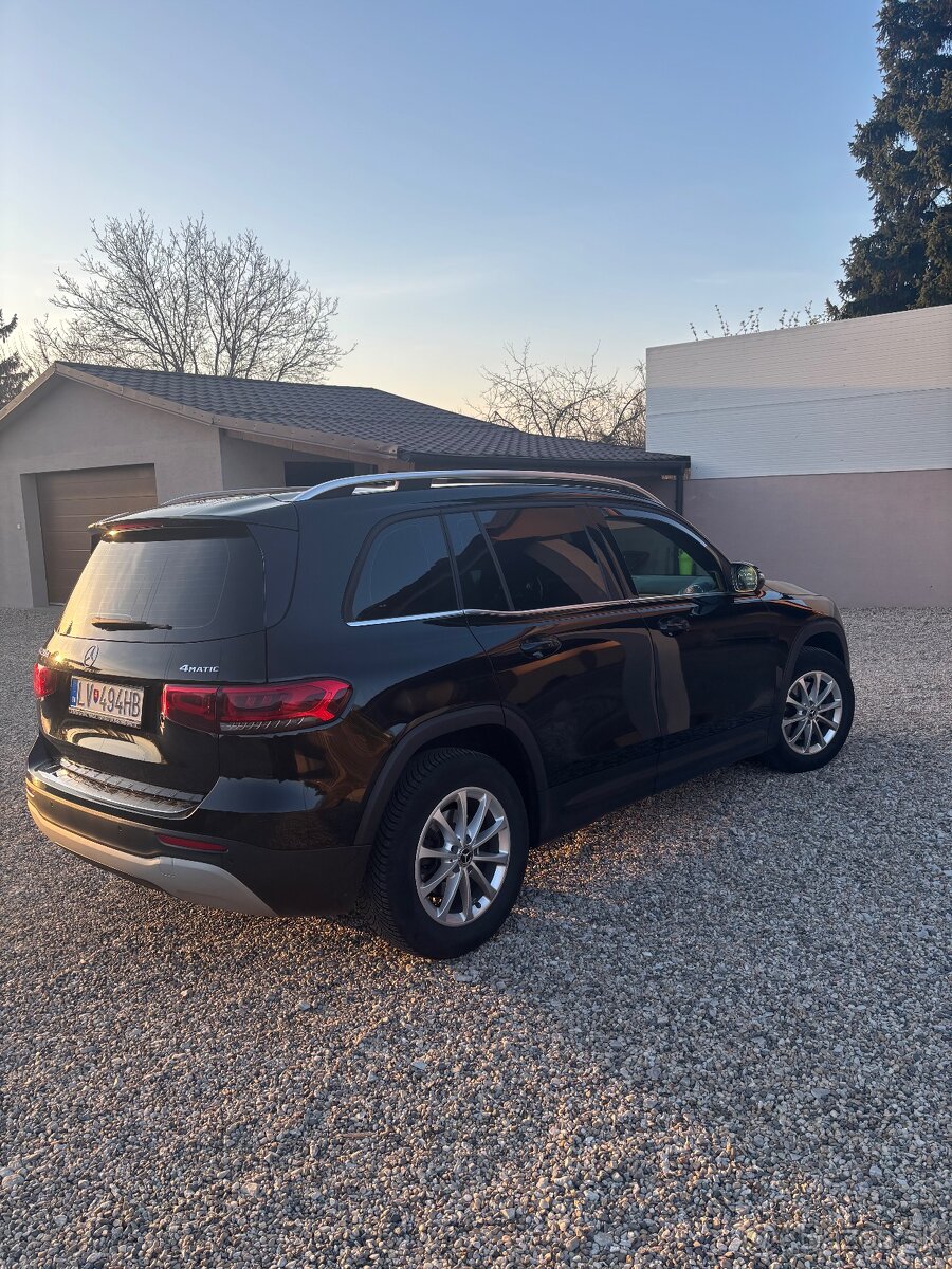 Mercedes-Benz GLB 200D 4Matic - 4