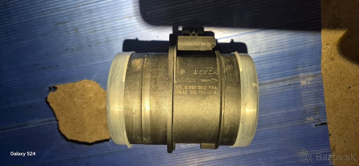 Snimac hmotnosti nasavaného vzduchu. - 4