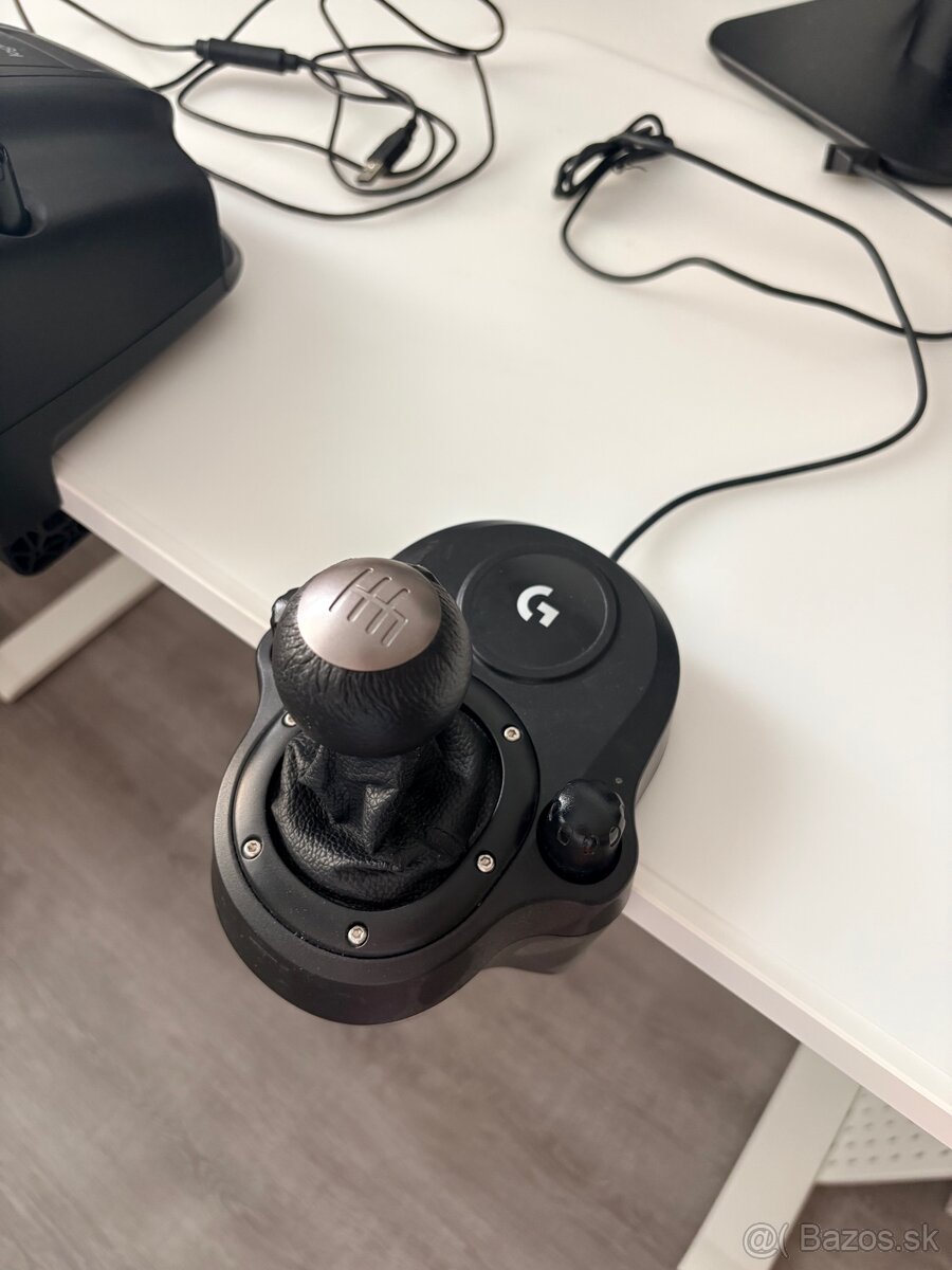 Logitech G920 +radiaca paka + pedále - 4