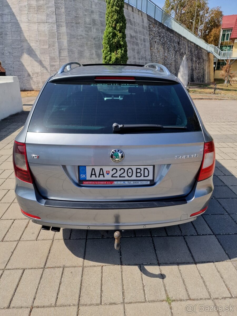 Superb II - 4