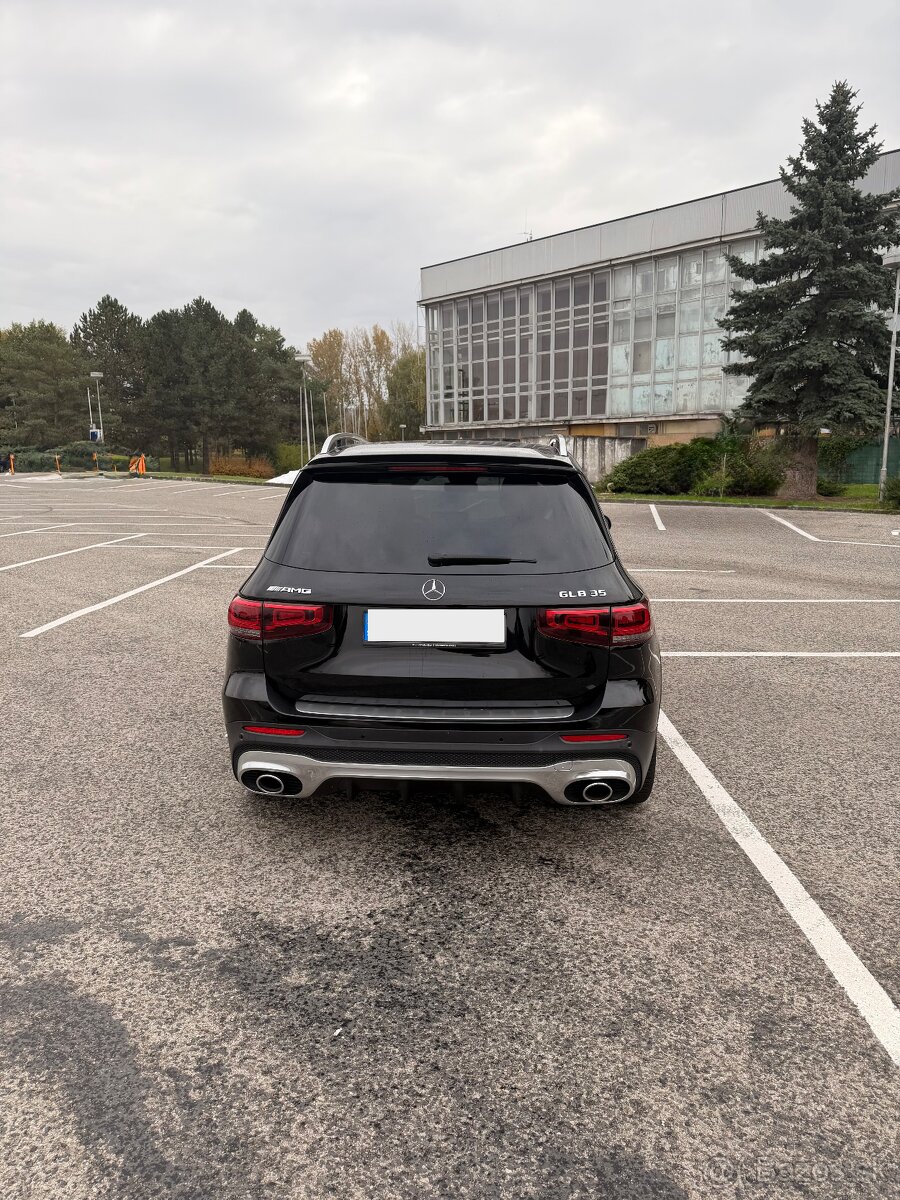 Mercedes-AMG GLB 35 4MATIC 5/2021 - 4