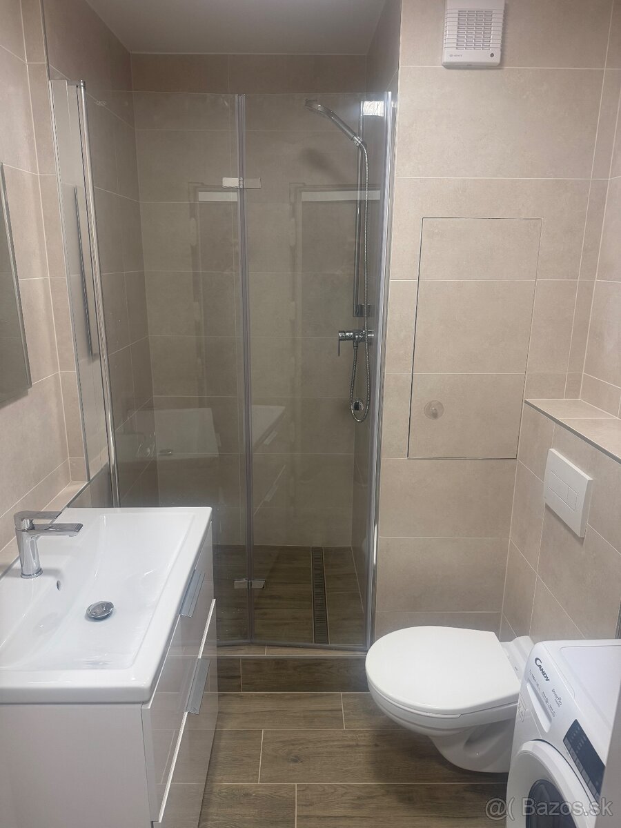Prenájom 1 izboveho bytu - 4