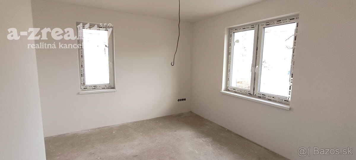 ZNÍŽENÁ CENA Na predaj novostavba RD v Nesvadoch - 4