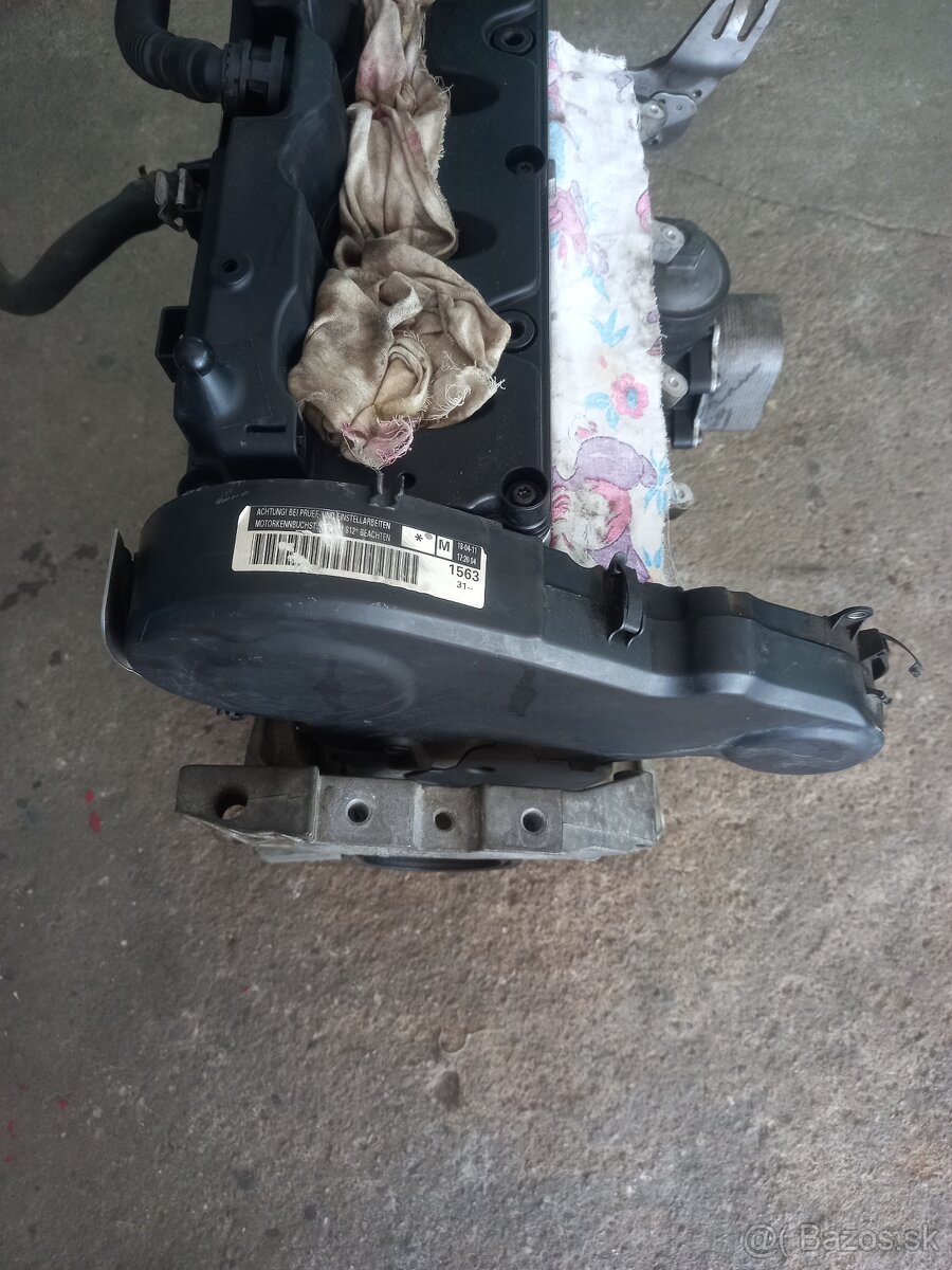 Motor 1.6 TDI CAY 77 kW - 4