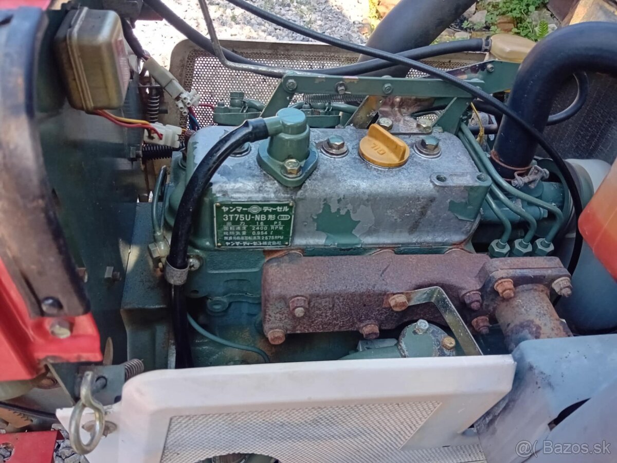 Japonský malotraktor YANMAR - 4