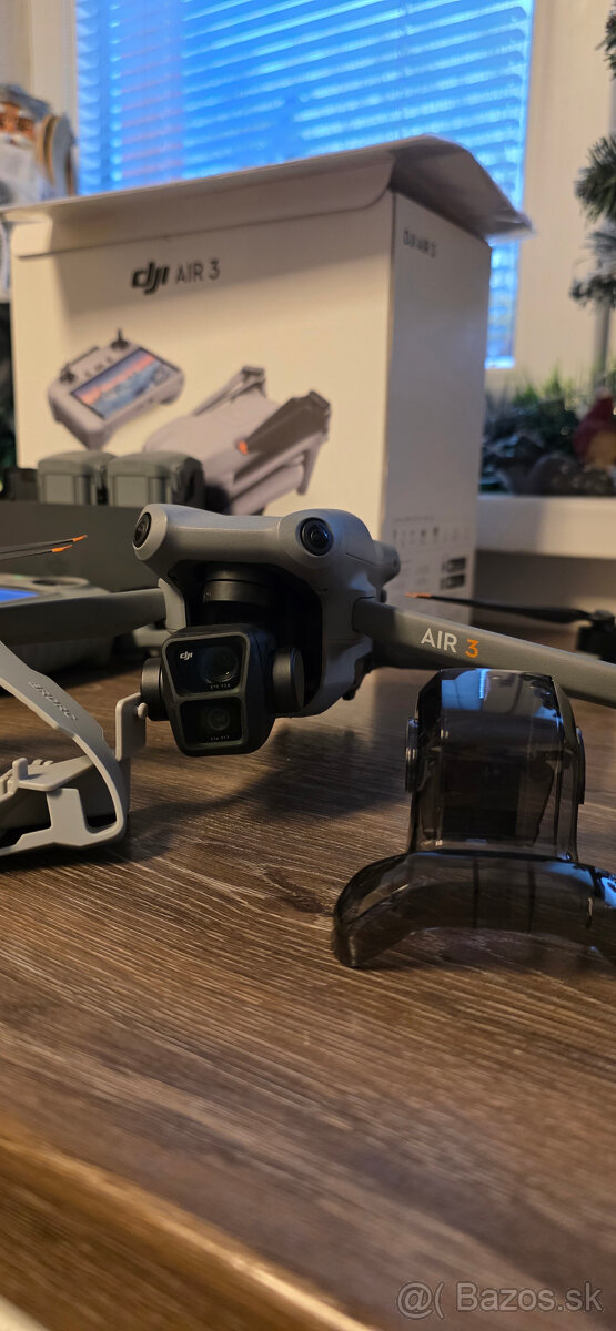 DJI AIR3 Fly More combo - 4