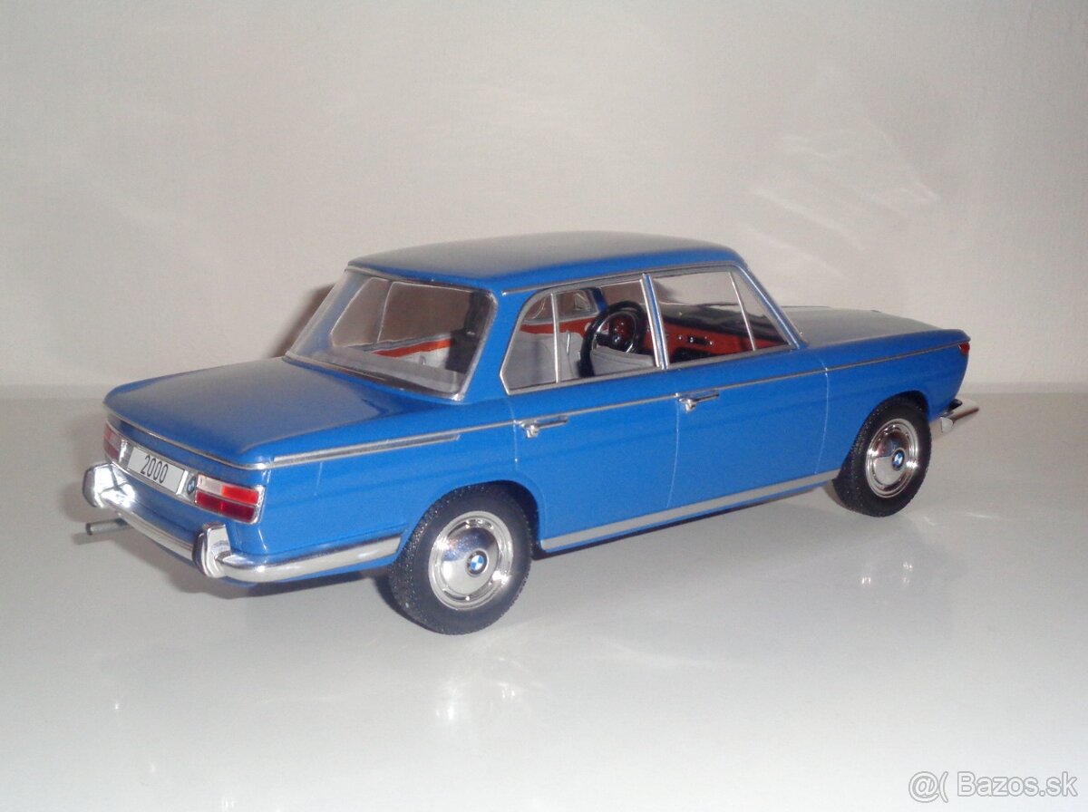1:18 BMW 2000 - 4