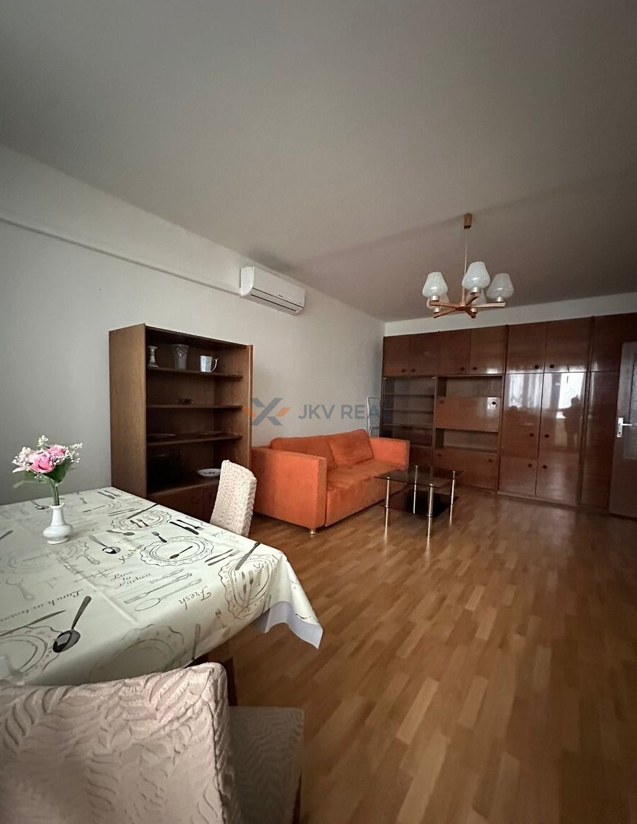 Ružinov - 2izbový byt s lodžiou - 4