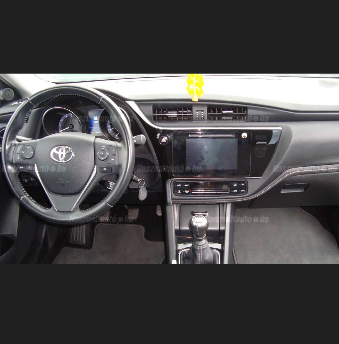 Toyota Auris 1.6 benzin - 4
