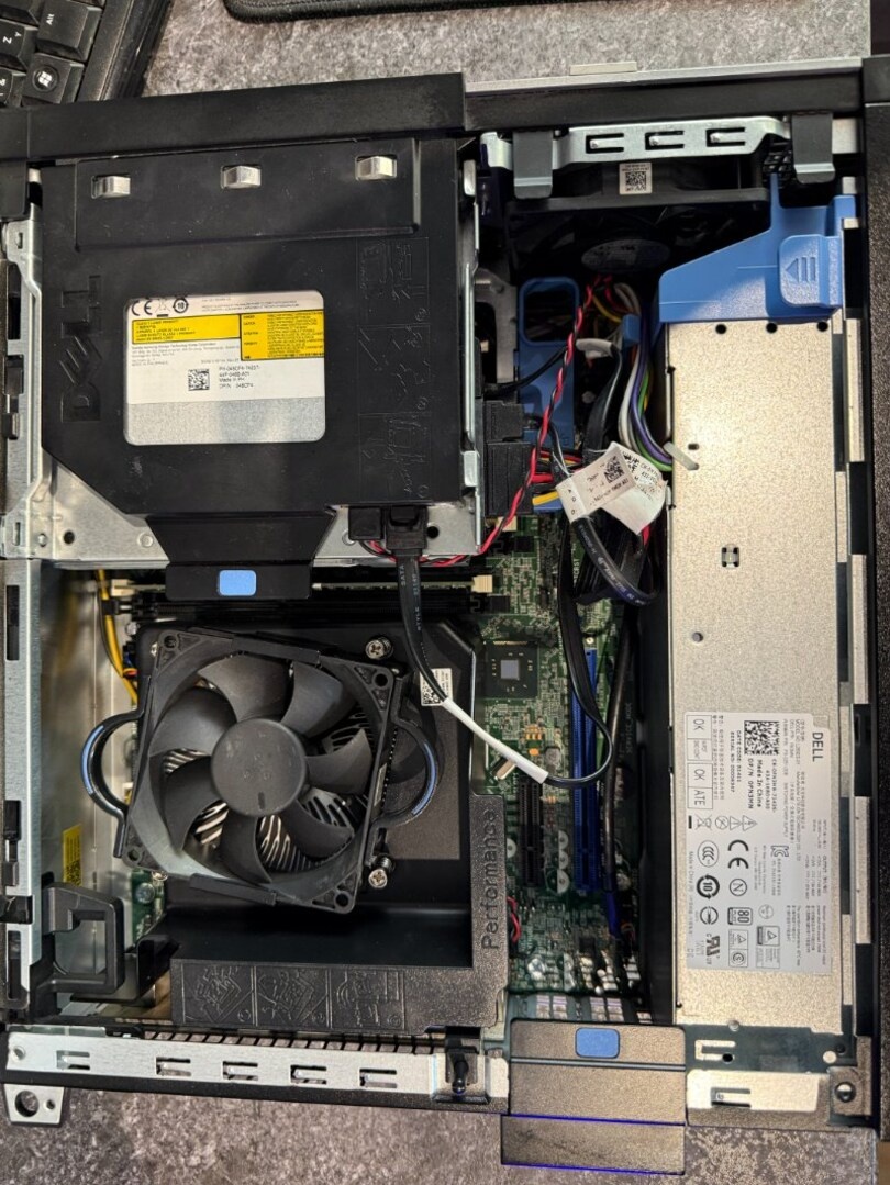 Počítač Dell OptiPlex 9020 – i5-4570 / LINUX MINT / 250G SSD - 4