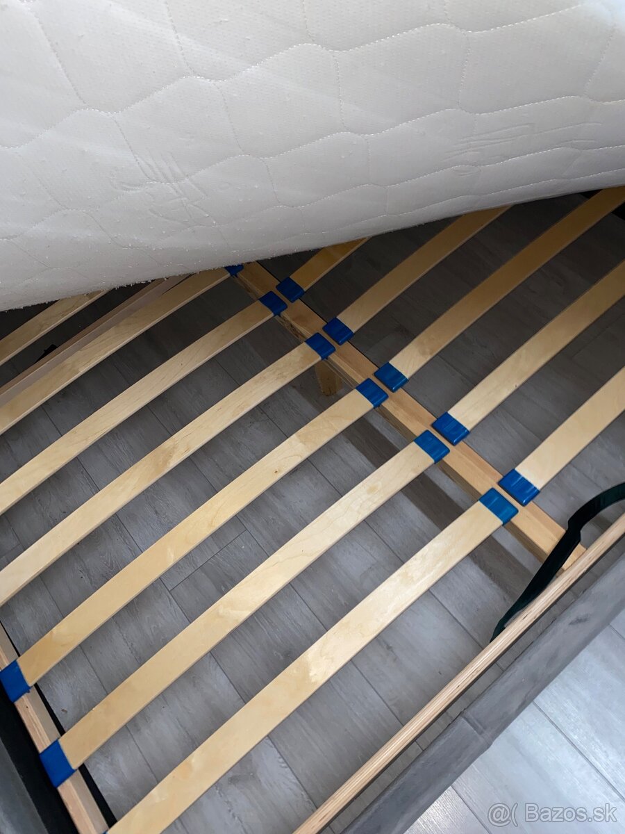 Manželská posteľ - 4