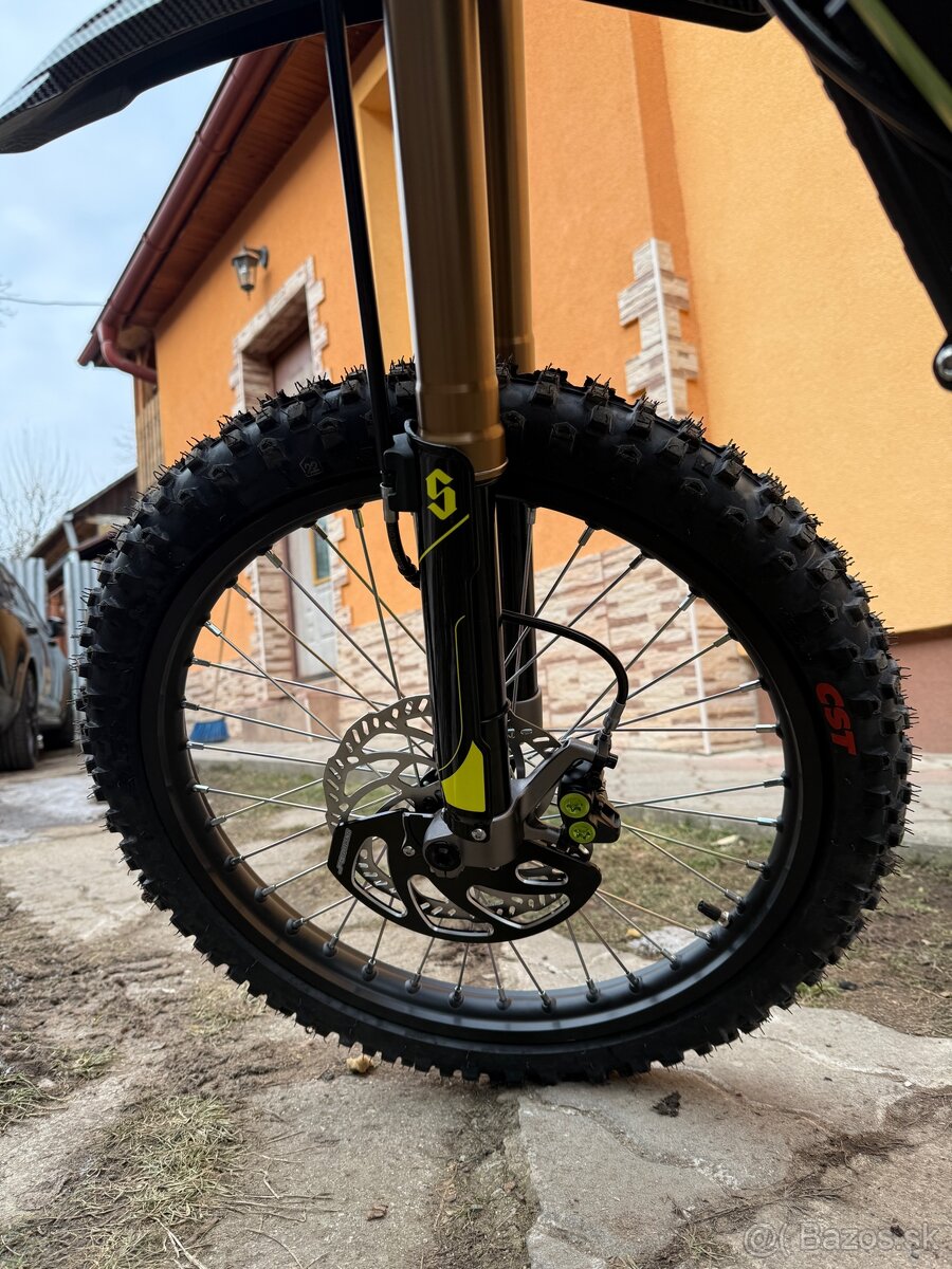 Surron Light Bee X 2025 8kw NOVÁ - 4