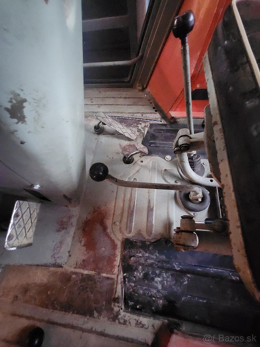 Zetor 8011 - 4
