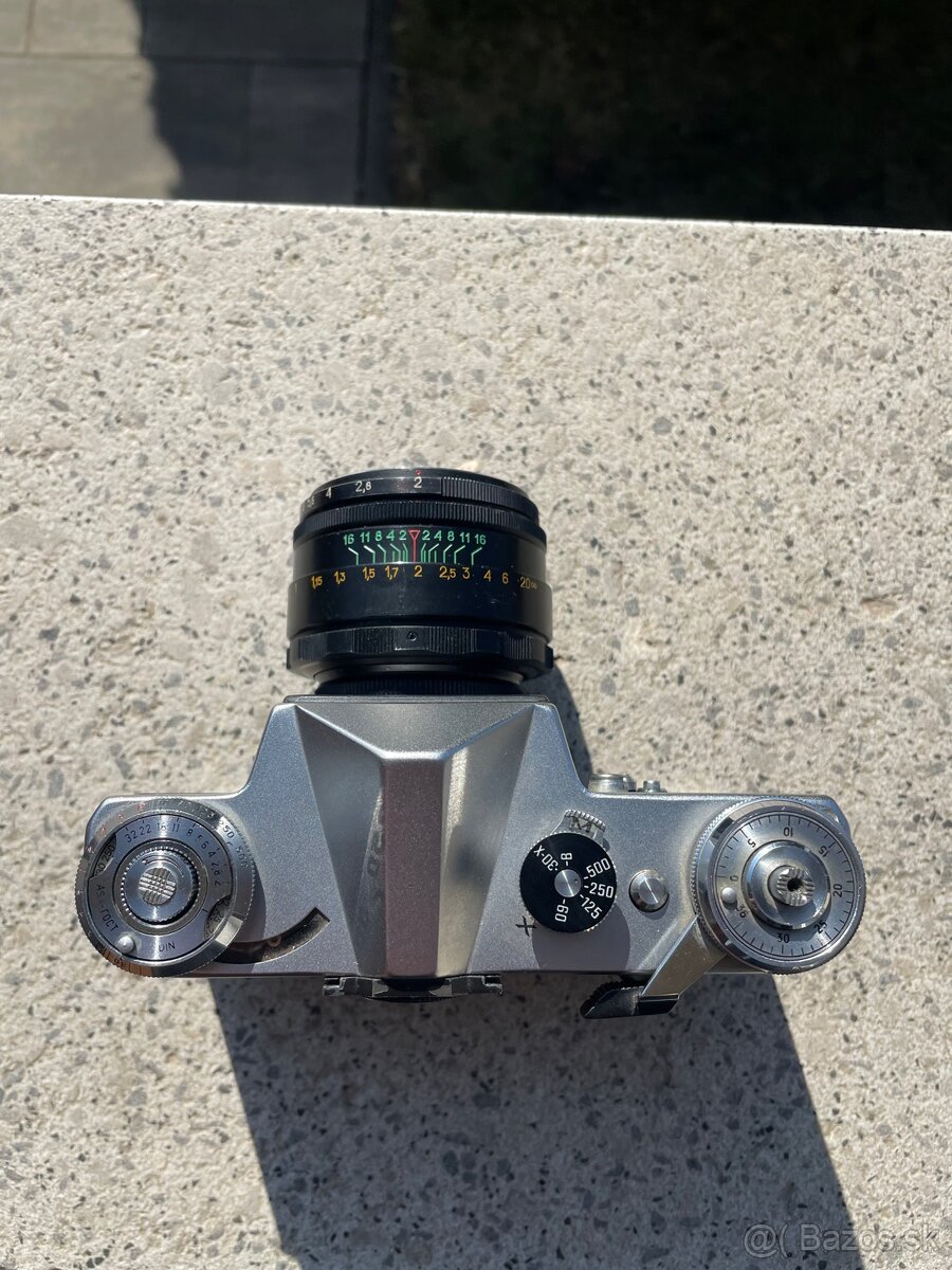 Analógova zrkadlovka Zenit E + Helios 44-2 - 4