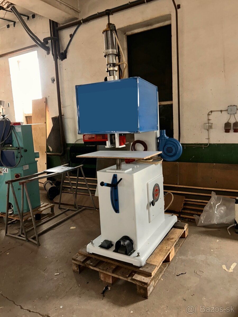 Automatický odstraňovač uzlov AYEN Alomat AL100 - 4