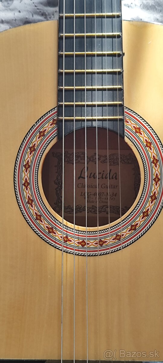 Akustická gitara Lucida - 4