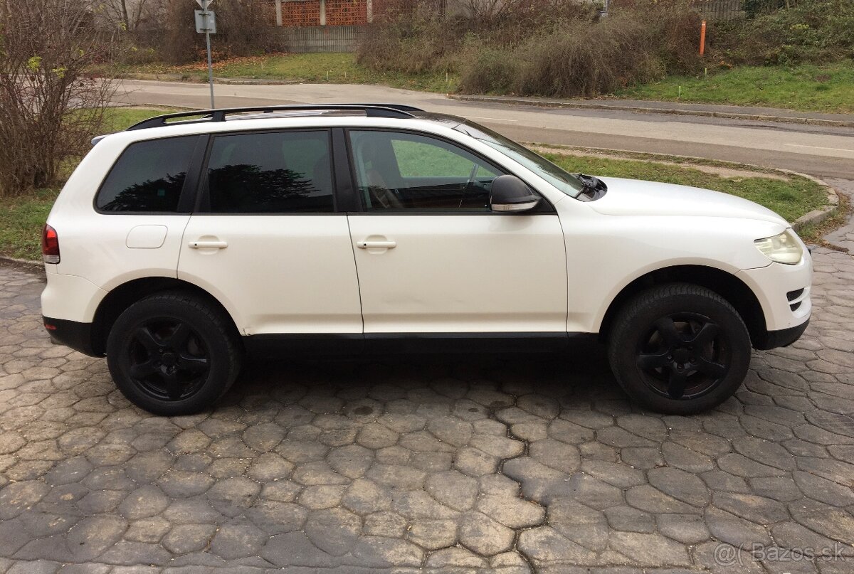 VOLKSWAGEN TOUAREG 3.0 TDi V6 4MOTION - 4