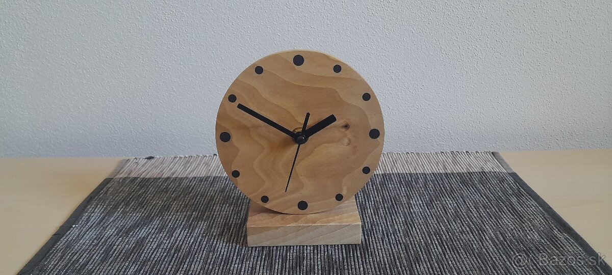 Drevené stolové hodiny - 4