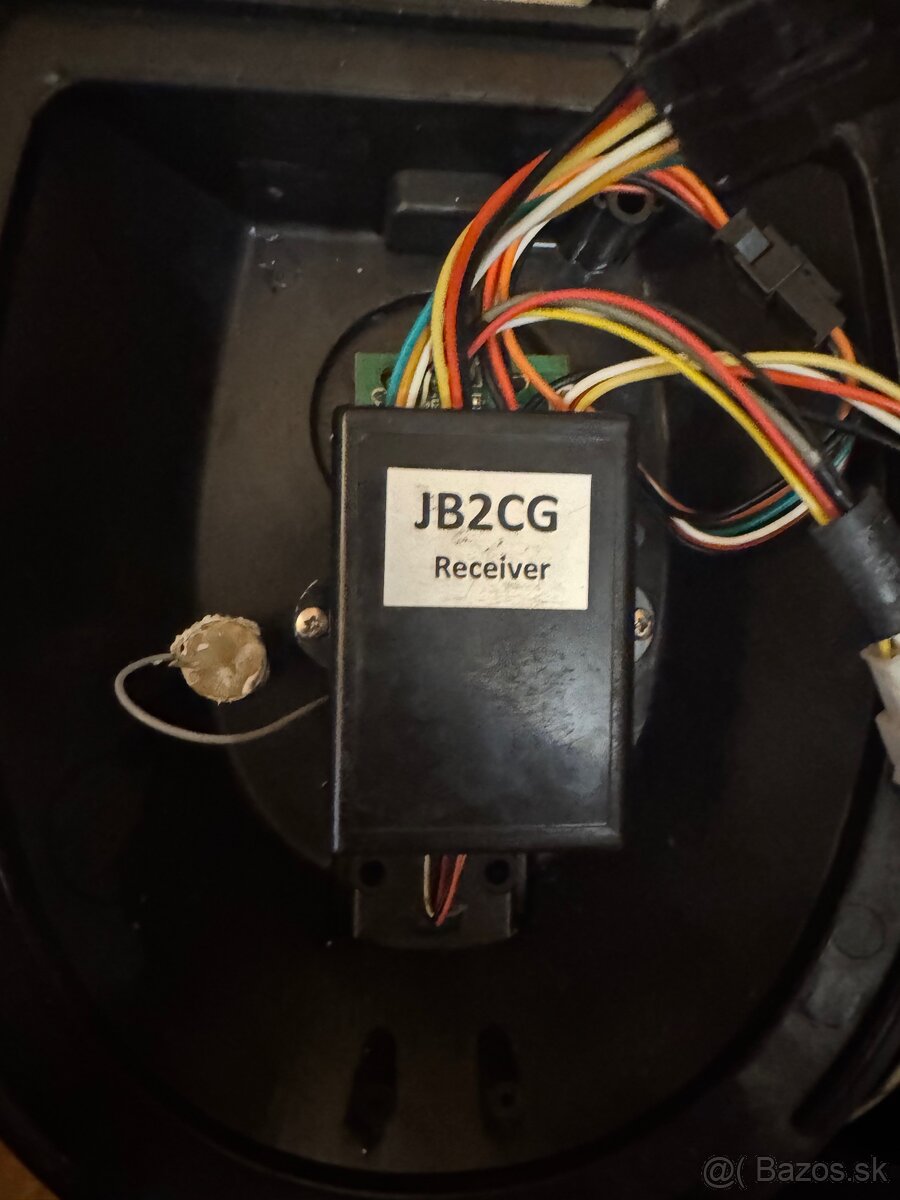 Zavážacia loďka JB2CG - 4