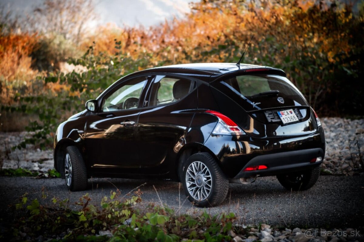 LANCIA YPSILON 1,3 MULTIJET - 4