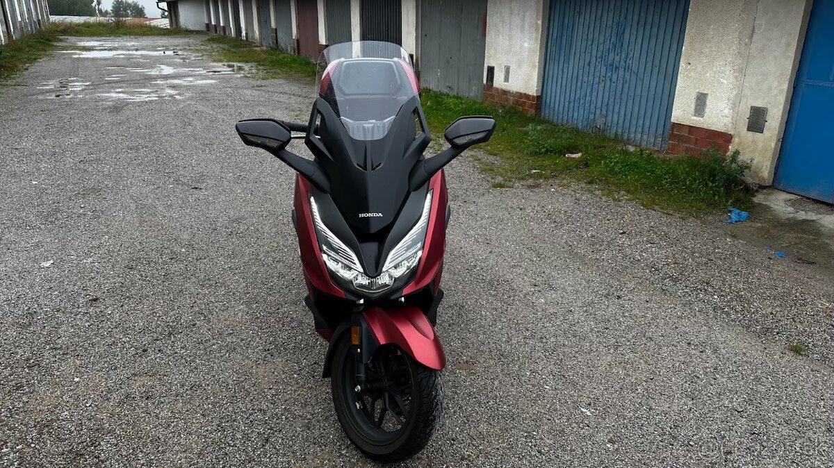 Honda Forza 125 - 4