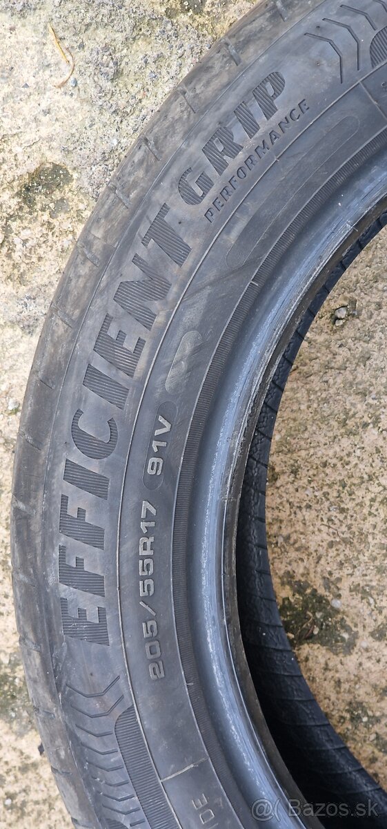 205/55 R17 Goodyear - 4