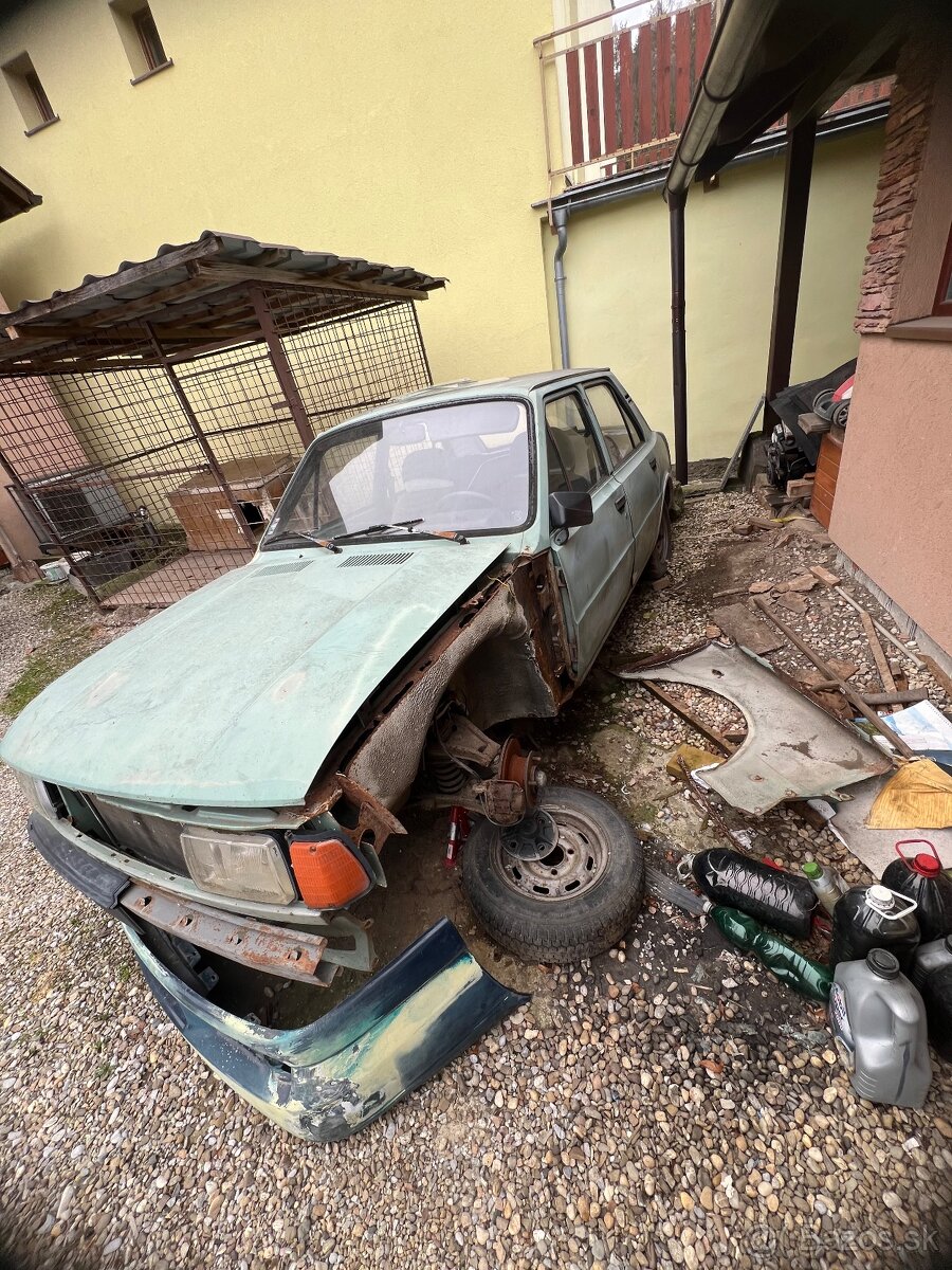 Škoda 120 - 4