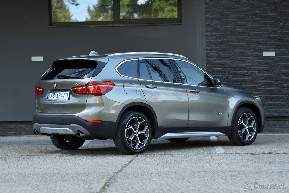 BMW X1 xDrive 20d xLINE - 4