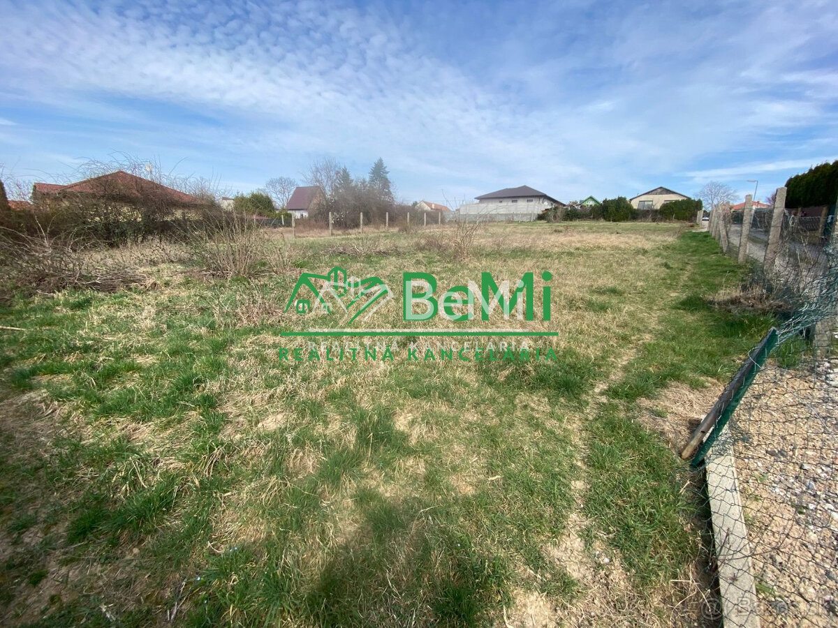 Pozemok so stavebným povolením 713 m2 Lehota pri Nitre ID 38 - 4