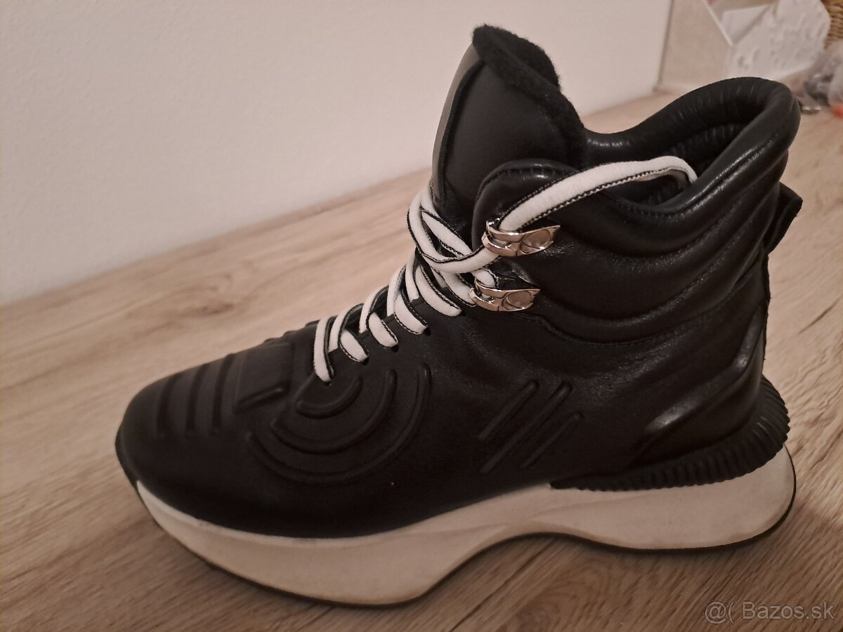 ETIMEĒ dámske štýlové členkové tenisky - čierne č. 37 - 4