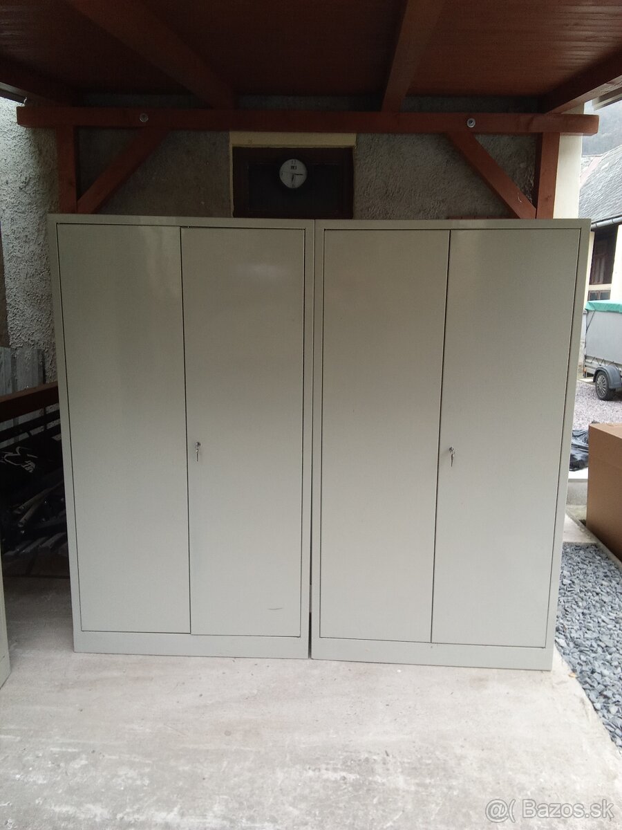 Plechová skriňa.... - 4