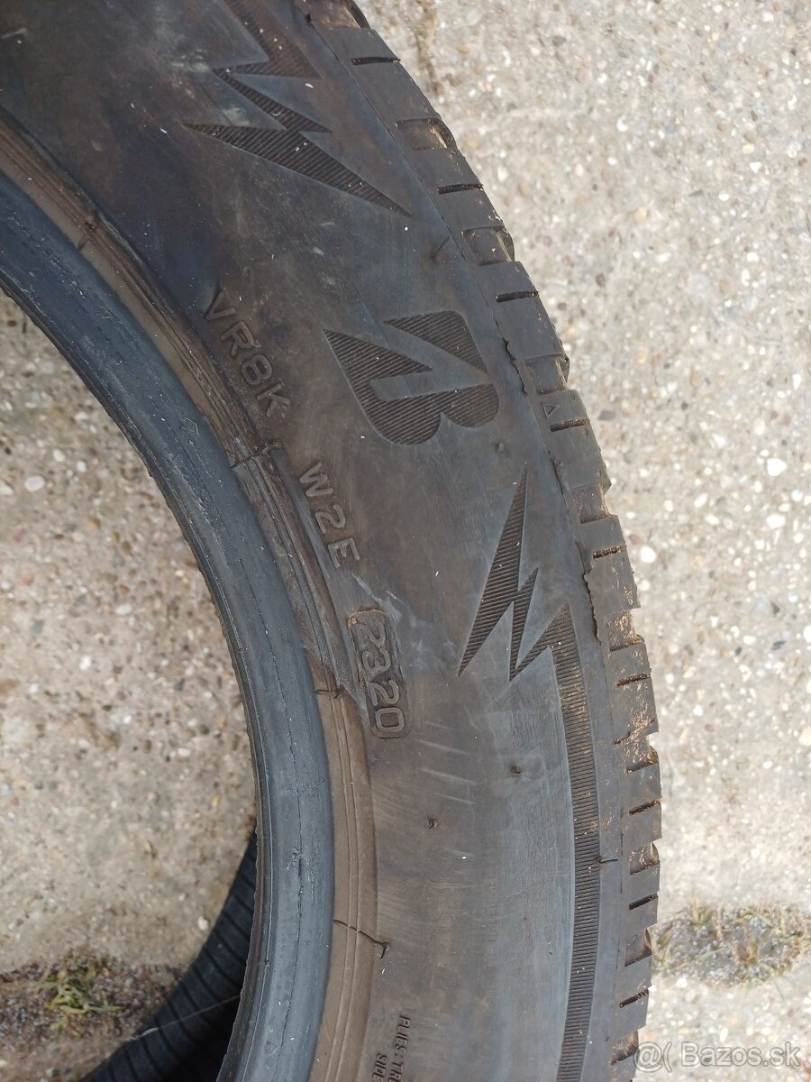 Bridgestone zimné 205/55 R16 - 4