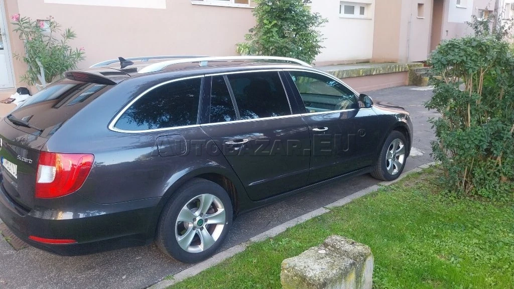 Škoda Superb Combi 2.0 TDI CR 140k - 4