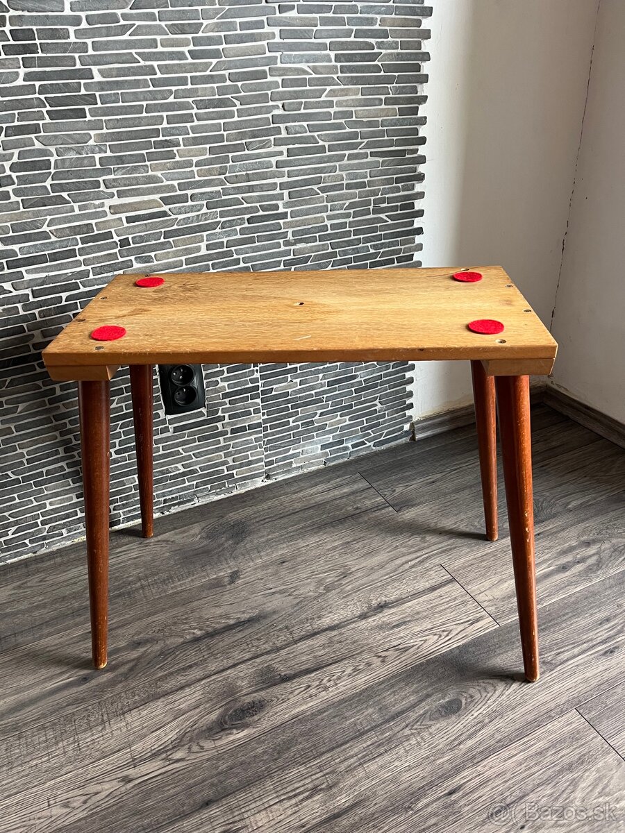 Stolík pod TV I 60. roky I Czechoslovakia I Nový Domov - 4