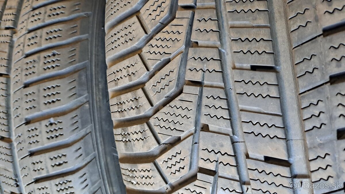 Predám 4ks jazdené zimné 225/60r17-99H Hankook - 4