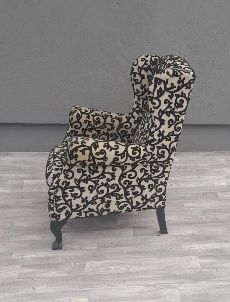 Kreslo “ UŠIAK „. - 4