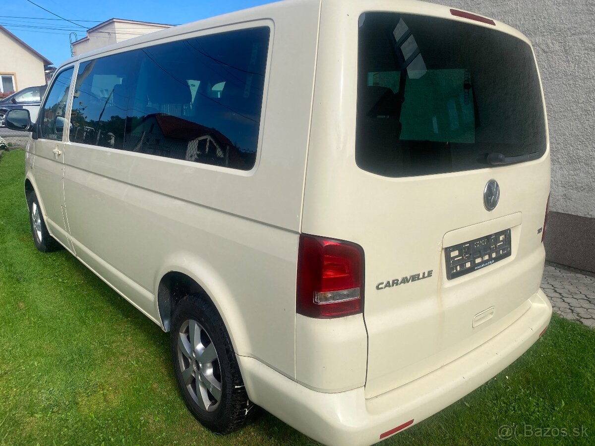 Volkswagen Caravelle T5 2.0TDI 103kw DSG Bi-Xenon 8-miestna - 4