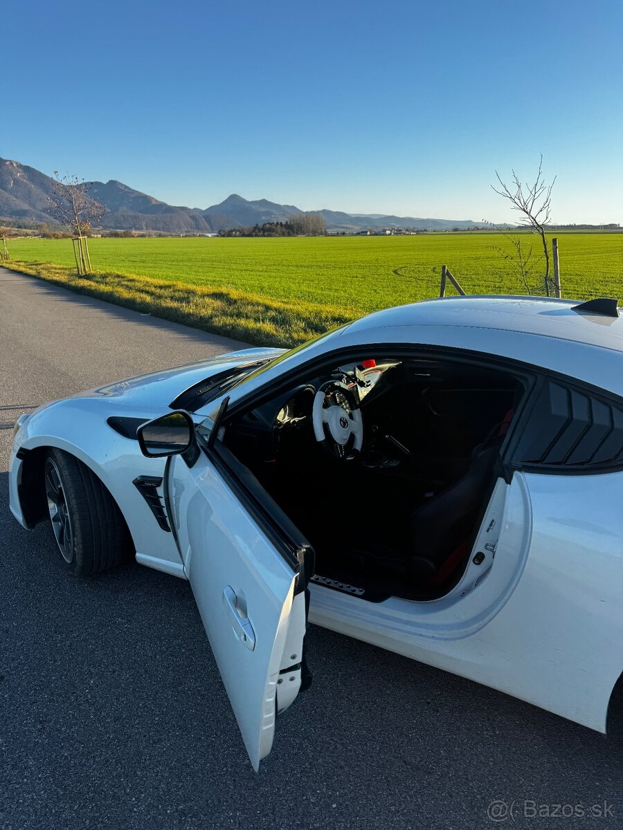 Toyota GT86 (2013 | 147 kW | len 117 000km) - 4