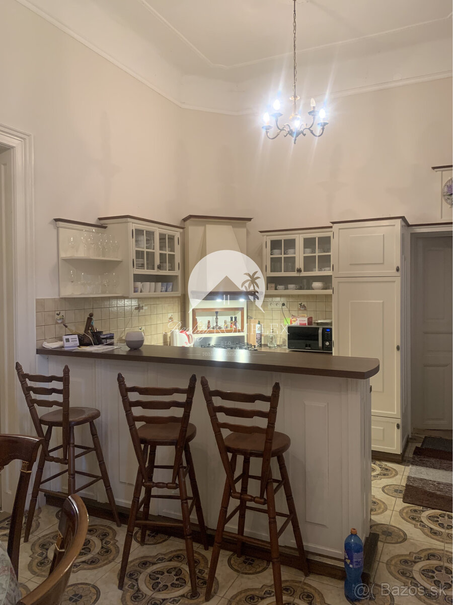 Reality Komplex s.r.o. Vám ponúka do PRENÁJMU čarovný, úplne - 4