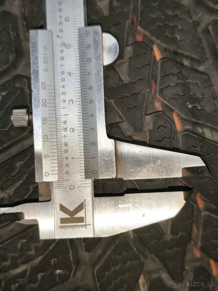 Predám zimné pneumatiky Dunlop 175/65 R15 - 4