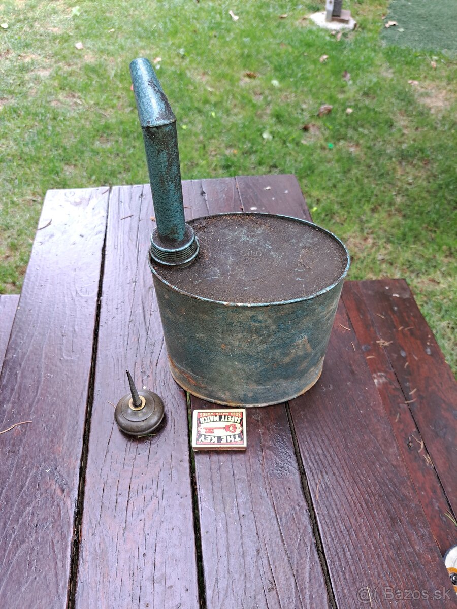 DVE O L E J N I Č K Y. - 4