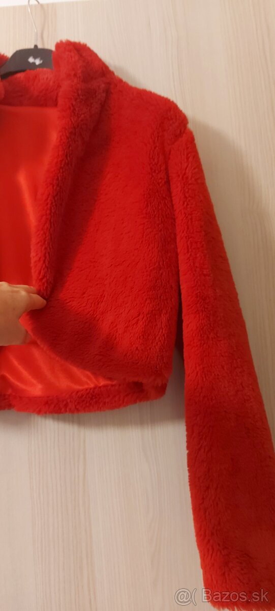 Krásne červené spoločenské šaty - 4