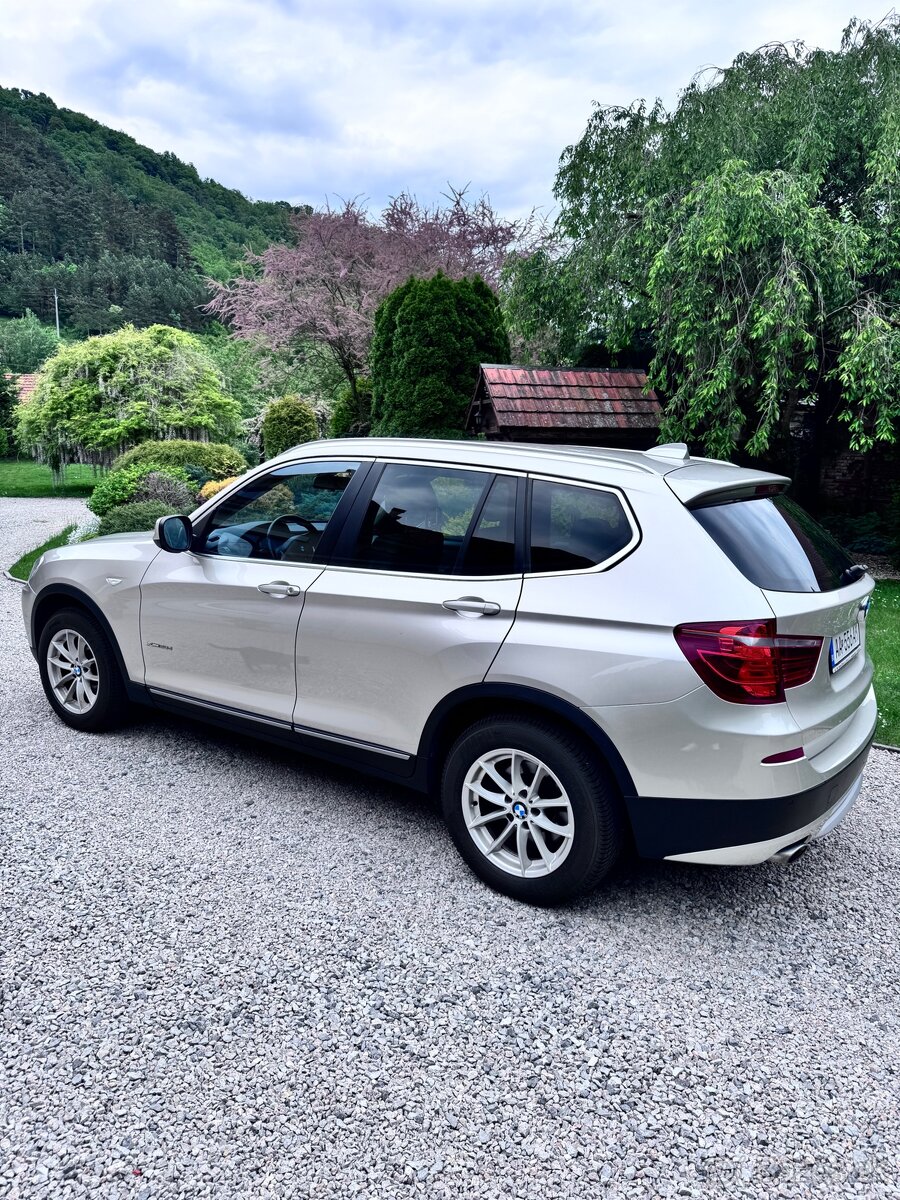 BMW X3 SUV 20d 4x4 automat 2013 SK - 4