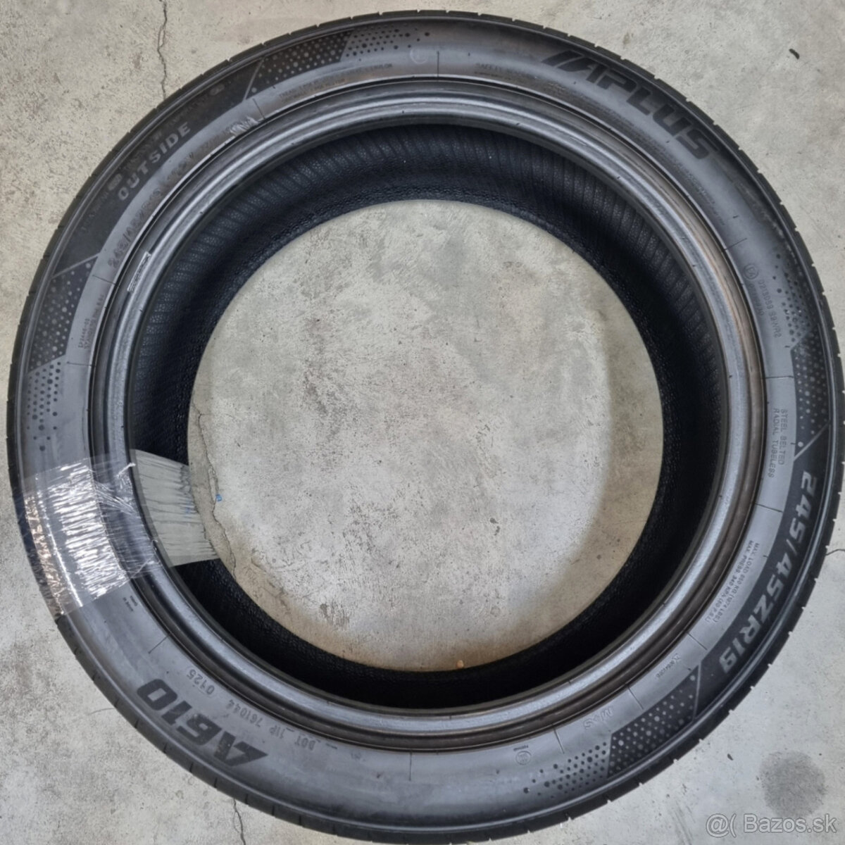 Letné pneumatiky 245/45 R19 APLUS - 4