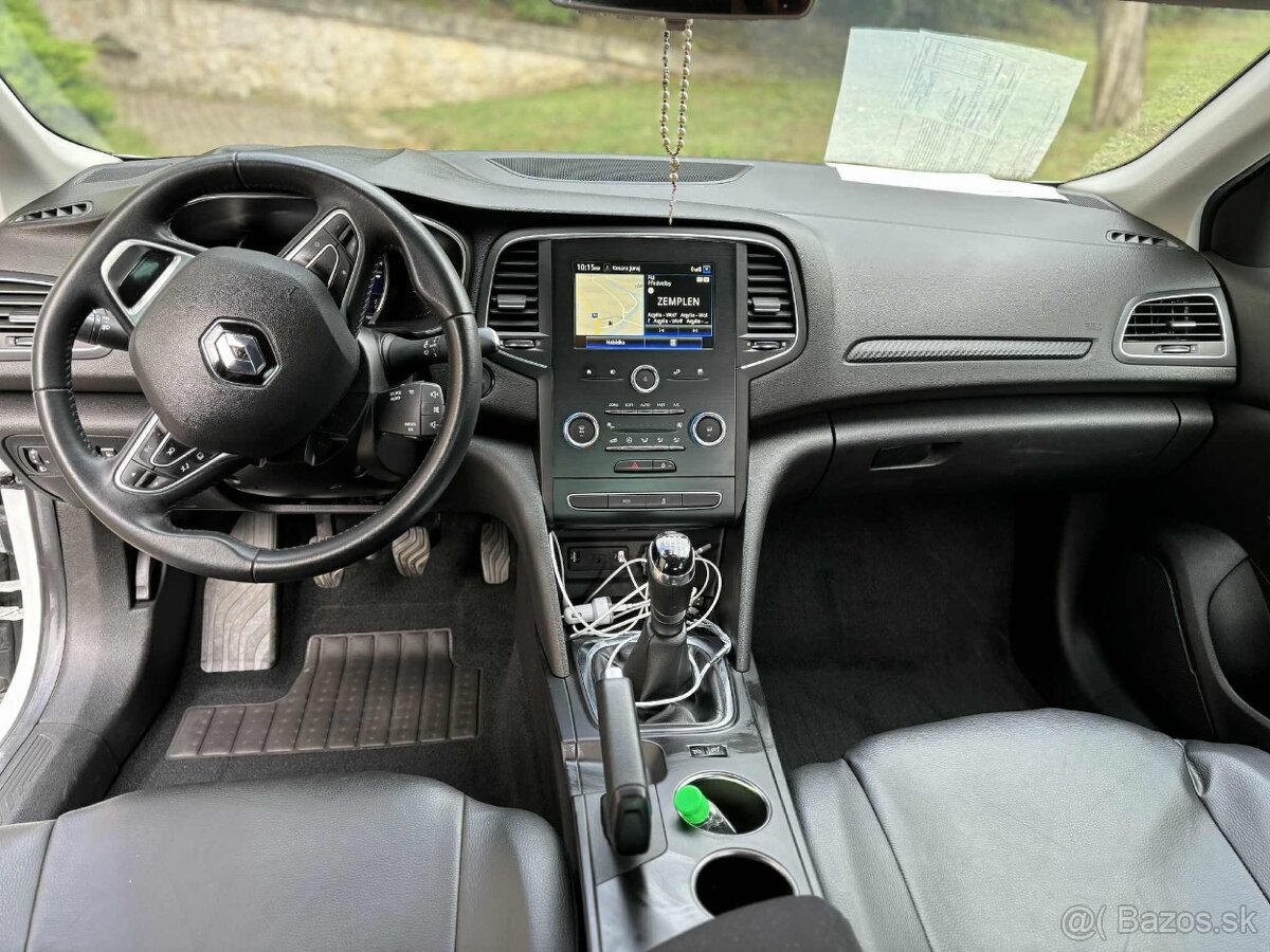 Renault Megané Grandcoupé - 4