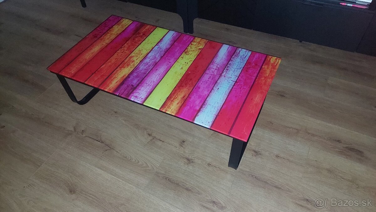Farebný konferenčný stolik - 4