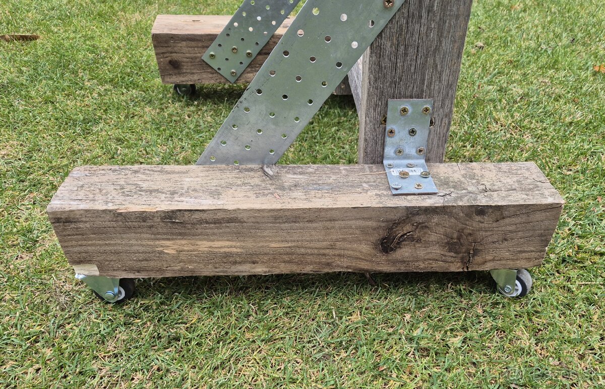 Stojan na lodný motor - 4