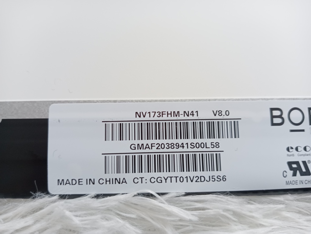 predám 17,3" LED SLIM displej 30pin eDP - NV173FHM - 4